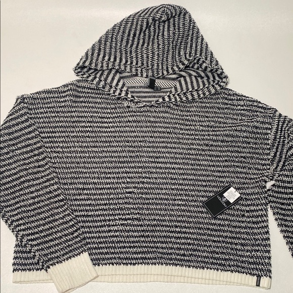 Volcom Broken Letters Sweater - Picture 9 of 13